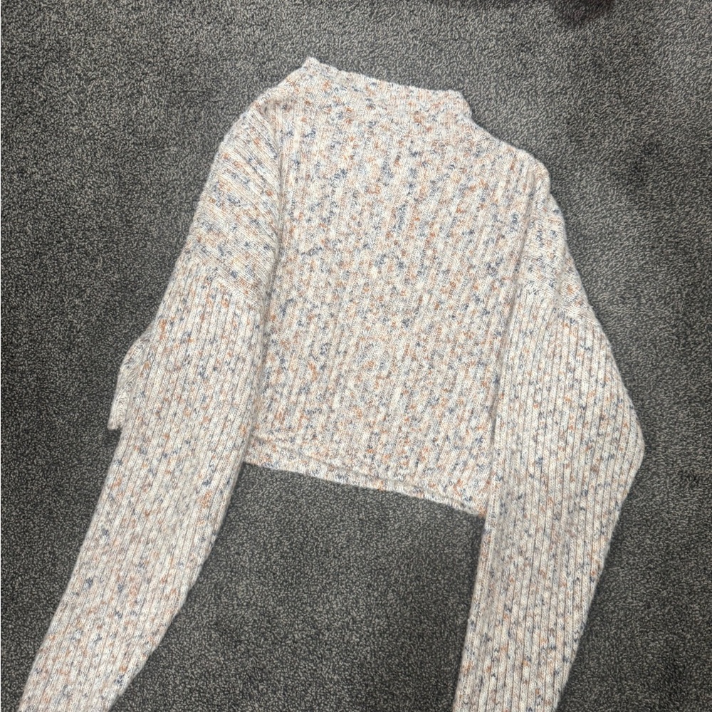 VICI Speckled Knit Cropped Sweater - Picture 4 of 4